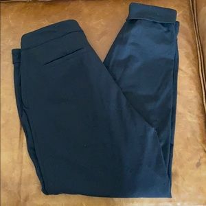 Lulu lemon black cuffed sweatpants